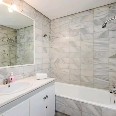 3 Bed Penthouse In The Heart Of Puerto Banus & Pool * Marbella