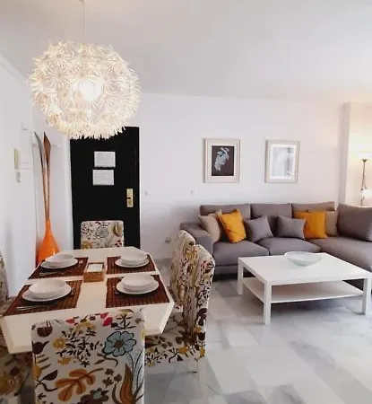 3 Bed Penthouse In The Heart Of Puerto Banus & Pool *